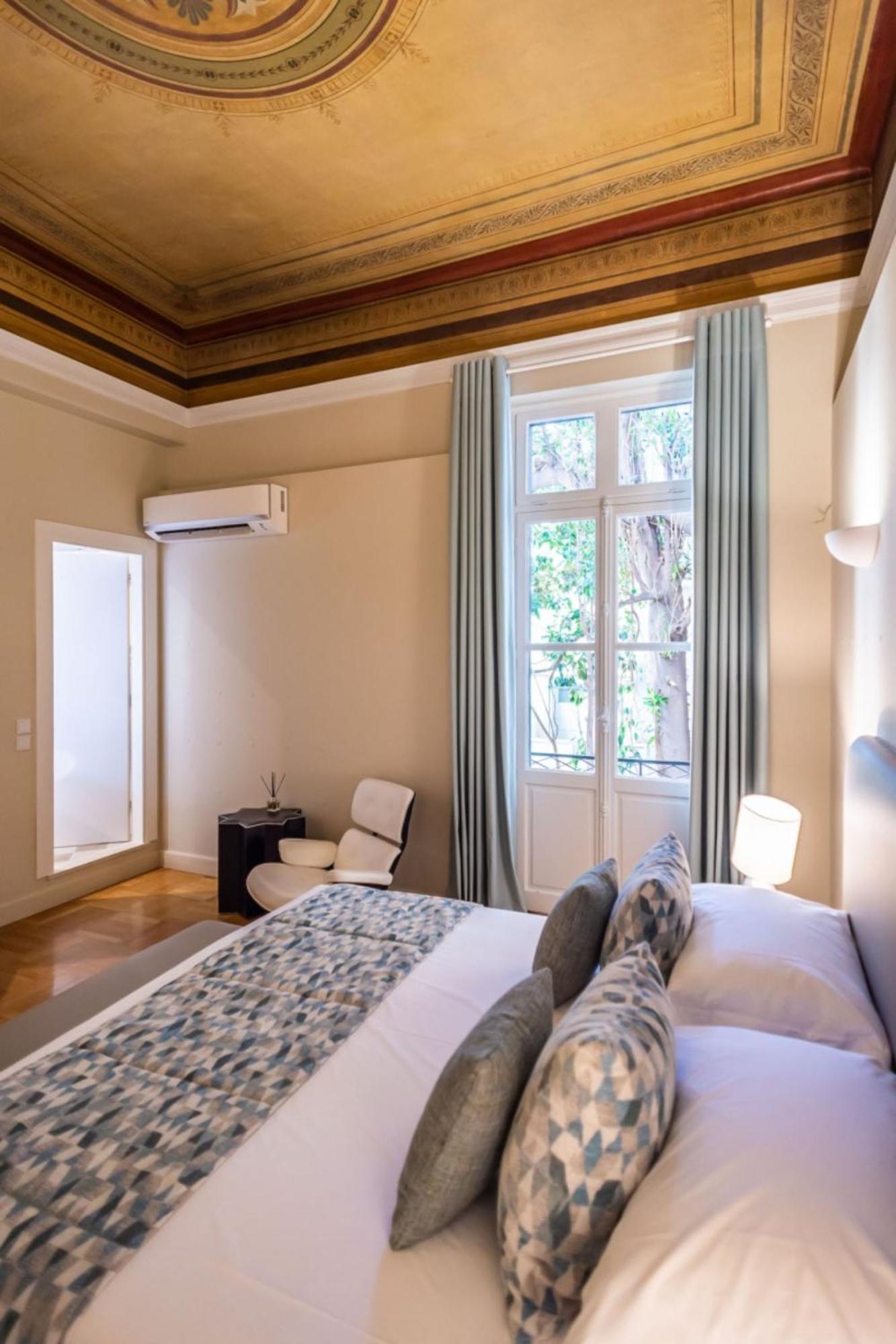 33Solonossuites Atény Pokoj fotografie